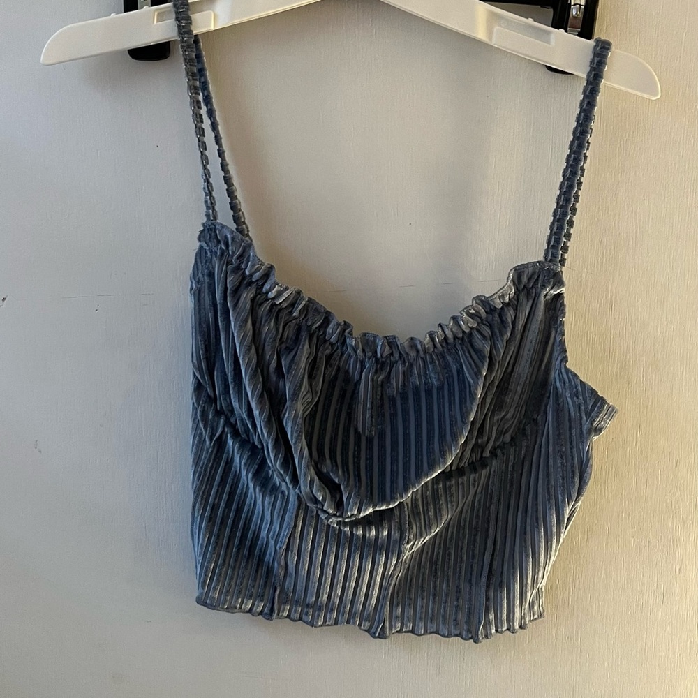 blue crop velvet top